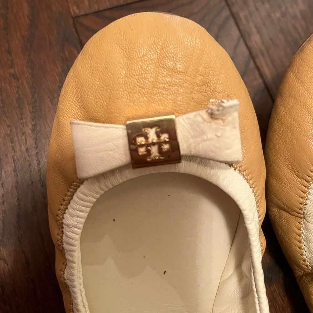 🌟HOST PICK🌟Tory Burch Eddie Bow Flats - Picture 5 of 9